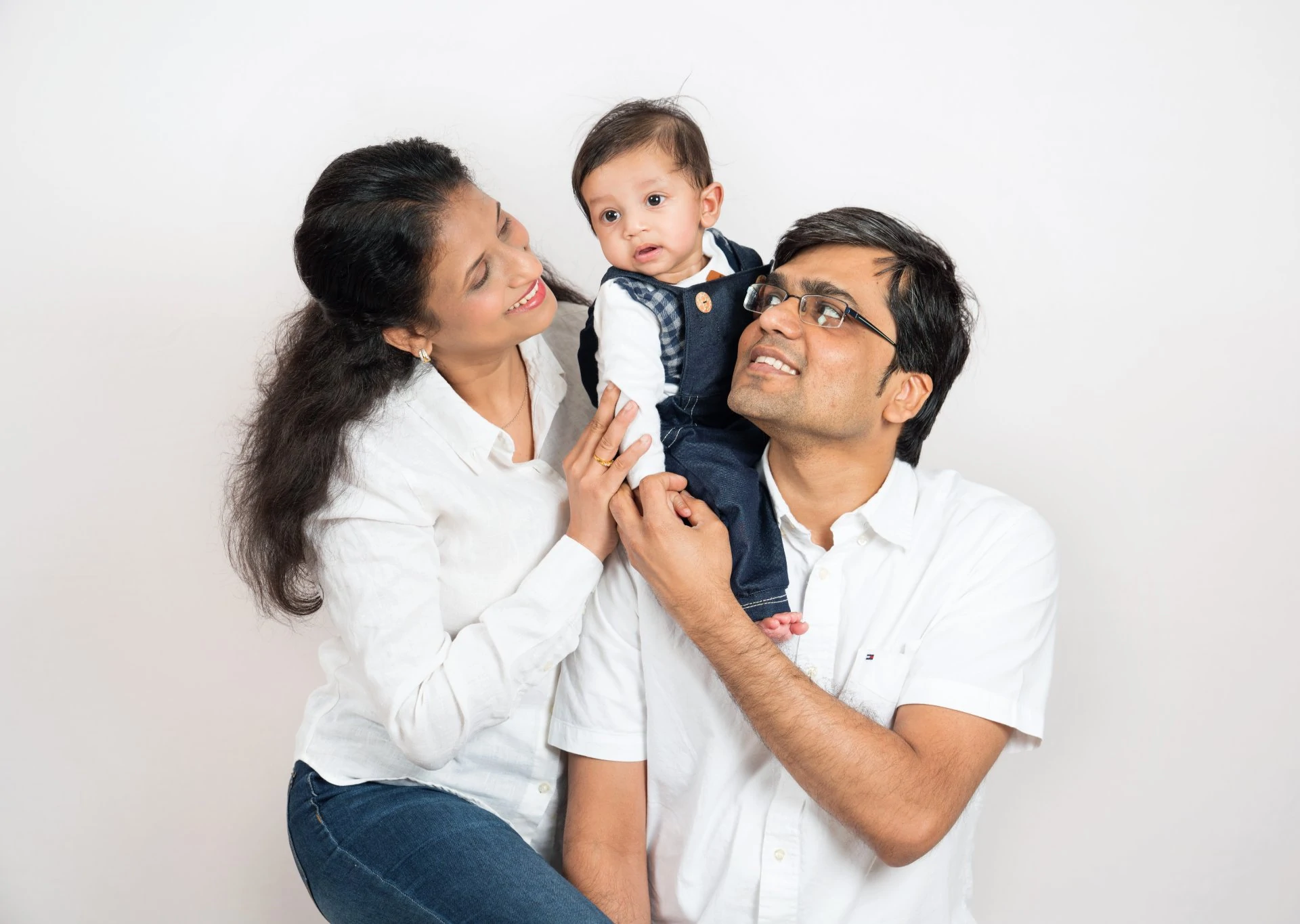 Newborn Photoshoot newborn baby photoshoot with parents newborn baby photoshoot newborn photography newborn baby photography