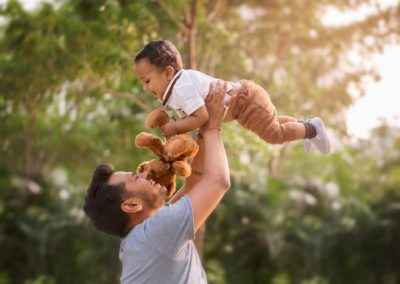Family photoshoot with baby sibling photoshoot newborn baby photoshoot with parents family portrait photography 23