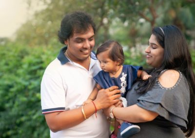 Family photoshoot with baby sibling photoshoot newborn baby photoshoot with parents family portrait photography 27