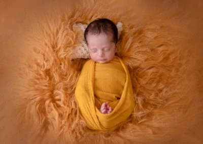 Newborn Photoshoot newborn baby photoshoot with parents newborn baby photoshoot newborn photography newborn baby photography 35