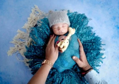 Newborn Photoshoot newborn baby photoshoot with parents newborn baby photoshoot newborn photography newborn baby photography 39