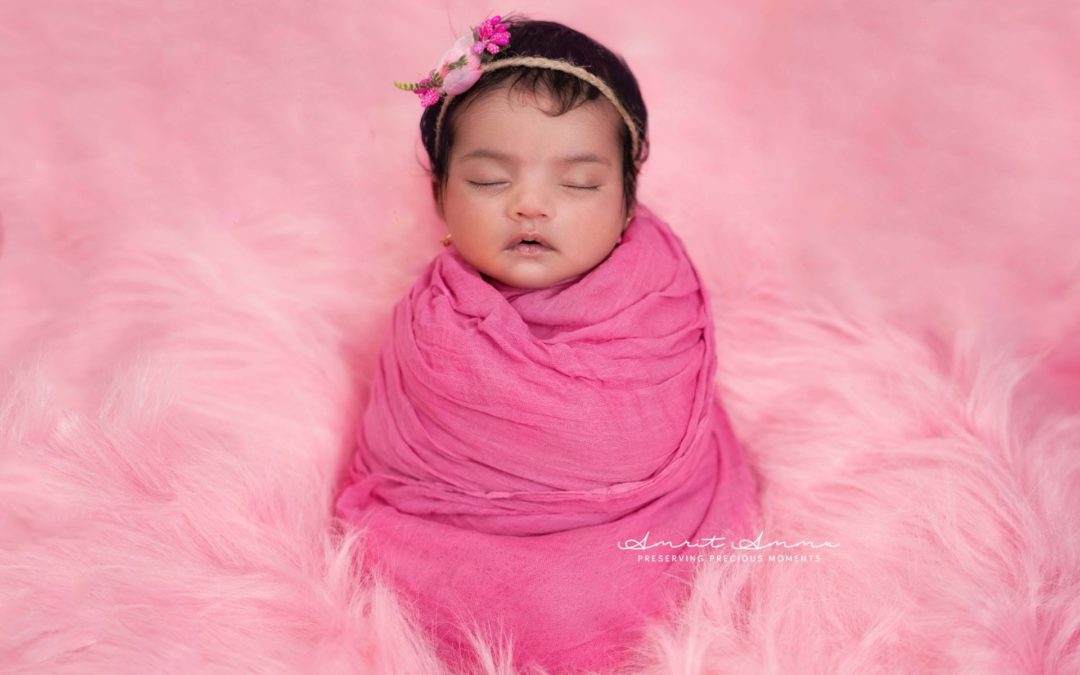 Questions to ask while selecting a Newborn Photographer 4.9 (18)