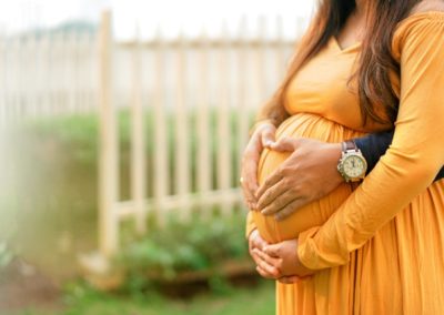 Travelling during pregnancy maternity photographer Mumbai baby bump shoot maternity photoshoot mumbai