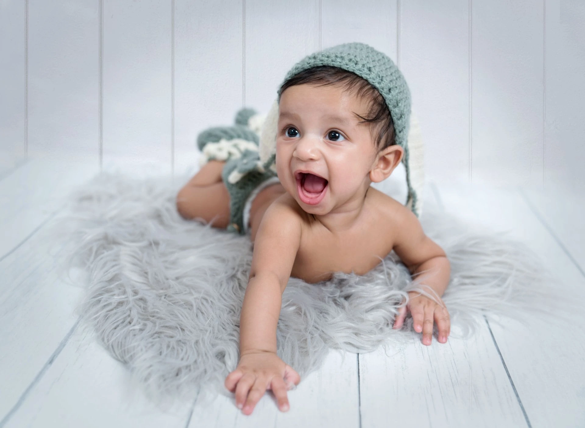 3 months Baby Photoshoot baby monthly photoshoot month wise baby photoshoot Thane Mumbai baby boy photoshoot