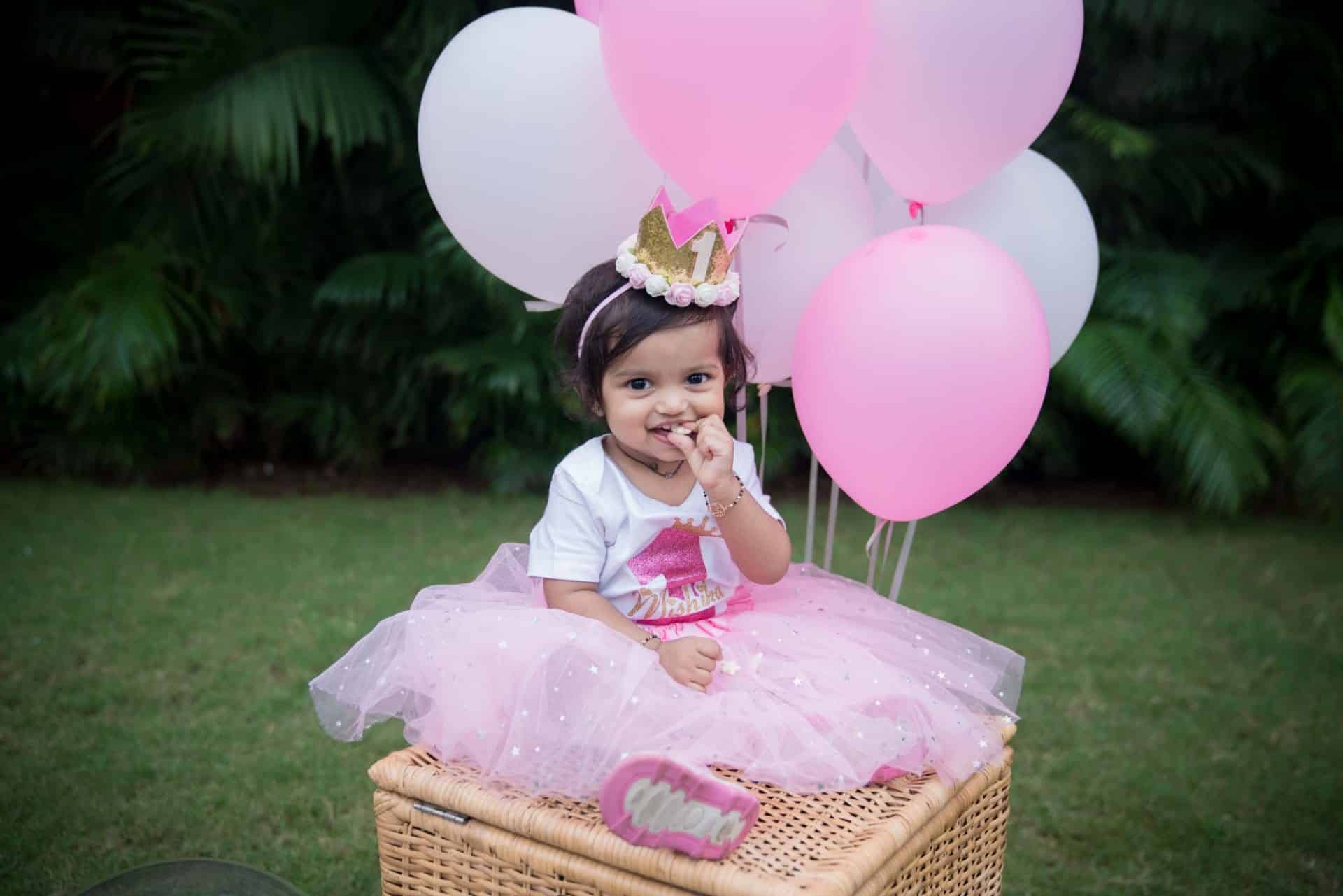 Amusing Lively & Candid » Baby Photoshoot At Amrit Ammu