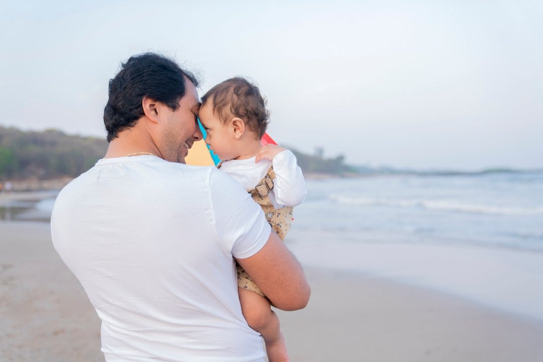 Father's Day Special 10 Ways for Father's to Bond Better with Newborn Baby and Enjoy Fatherhood